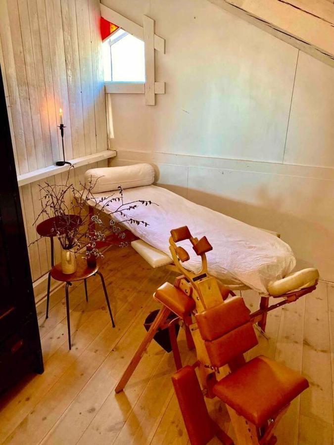 Romantic Spa Villa With Fireplace By The Lake Stjarnsund Dış mekan fotoğraf